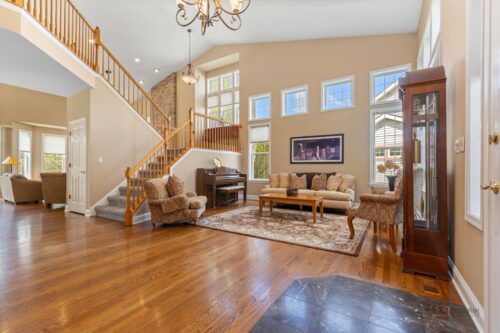 2203 Miramar Court, Buffalo Grove, IL