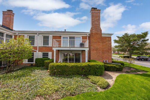 120 Carriage Way Drive #B101, Burr Ridge, IL