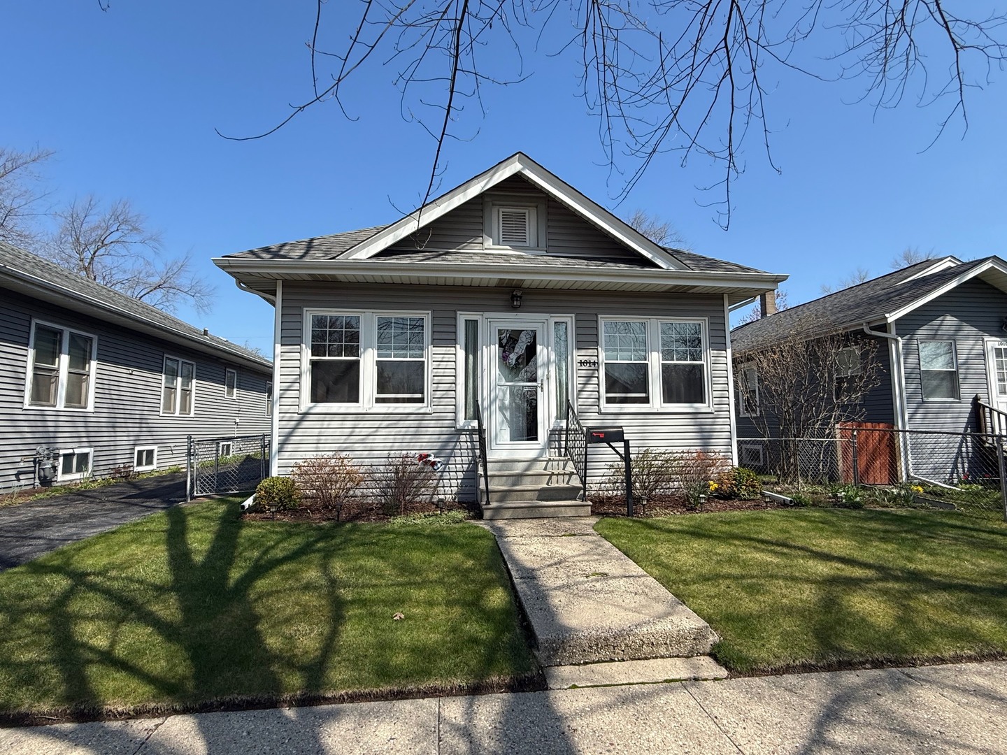 1014 Massena Avenue, Waukegan, IL