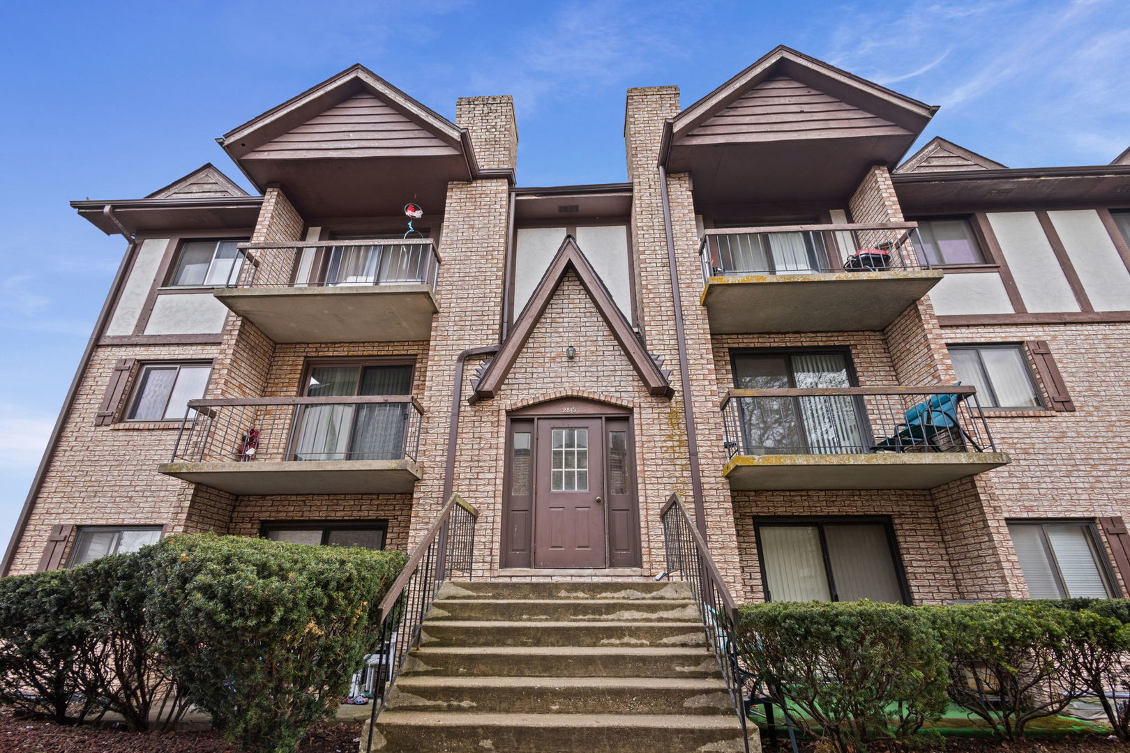 2815 Glenwood Lansing Road #205, Lynwood, IL