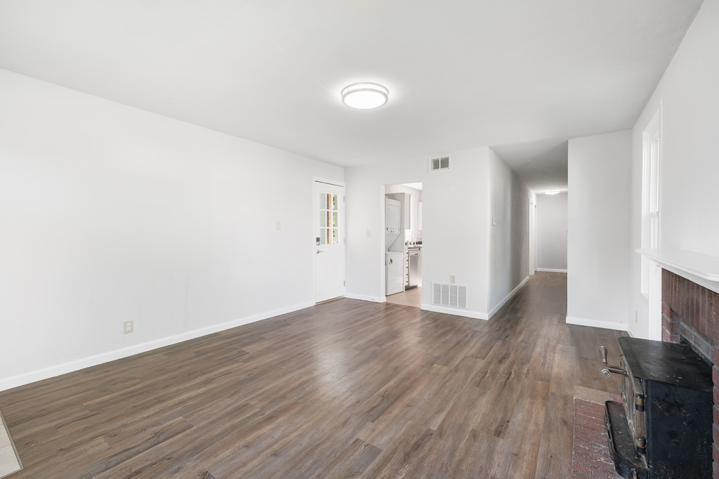 313 E Pembroke Street, Tuscola, IL