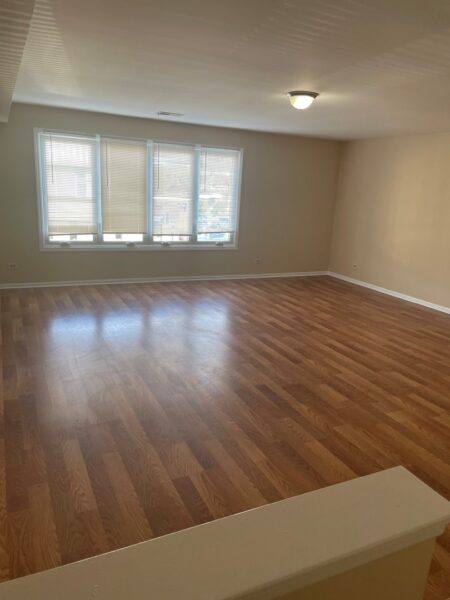 5753 W Higgins Avenue #2F, Chicago, IL