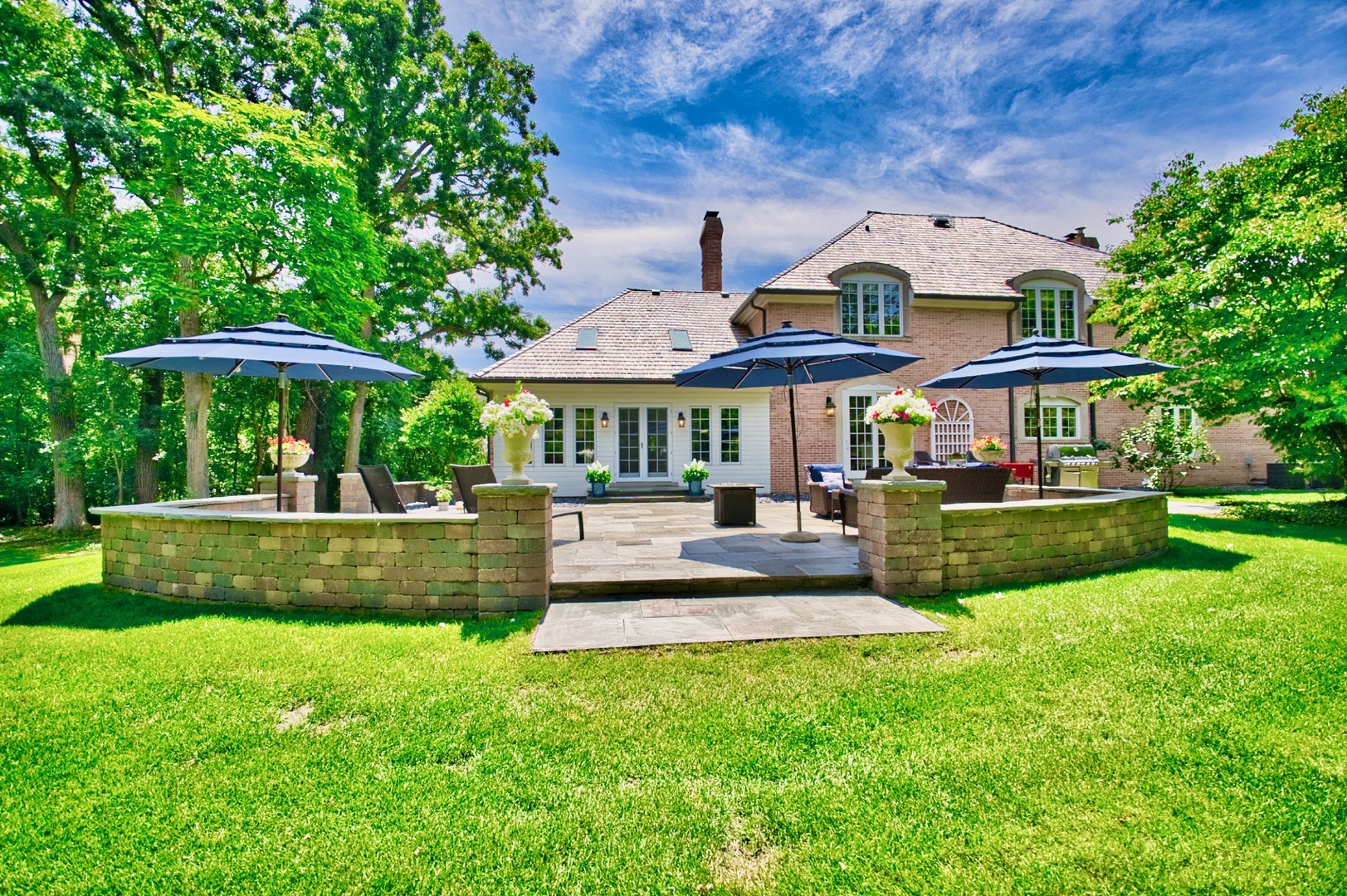 560 Jacqulyn Lane, Lake Forest, IL