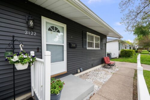 2122 Cody Street, Bettendorf, IA