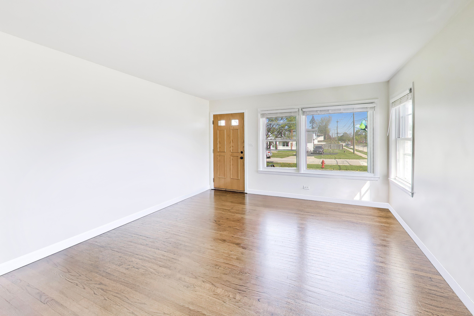 1789 Farwell Avenue, Des Plaines, IL