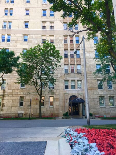 5000 S East End Avenue #4D, Chicago, IL