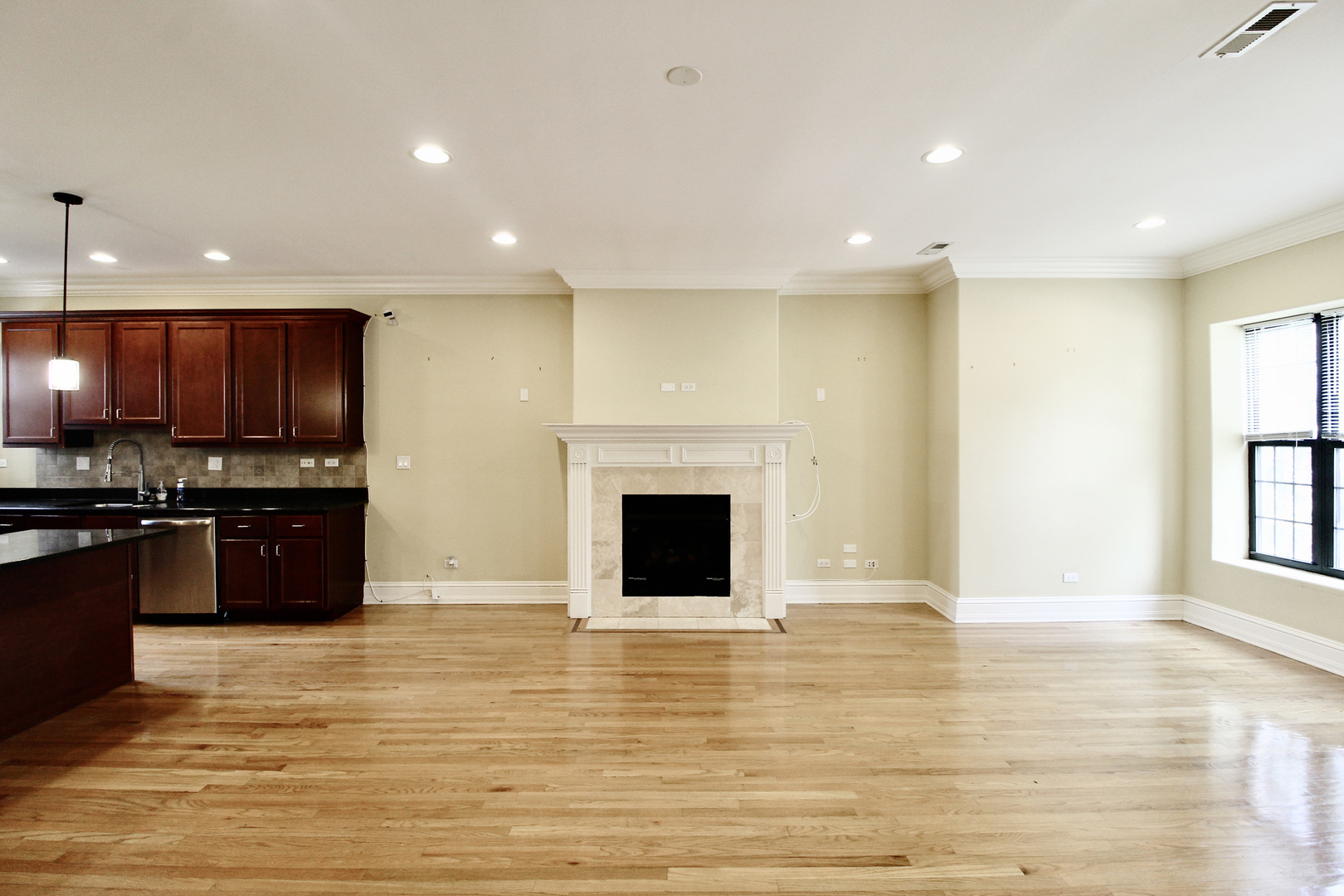 5528 S INDIANA Avenue #1, Chicago, IL