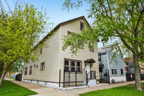 8756 S Exchange Avenue, Chicago, IL