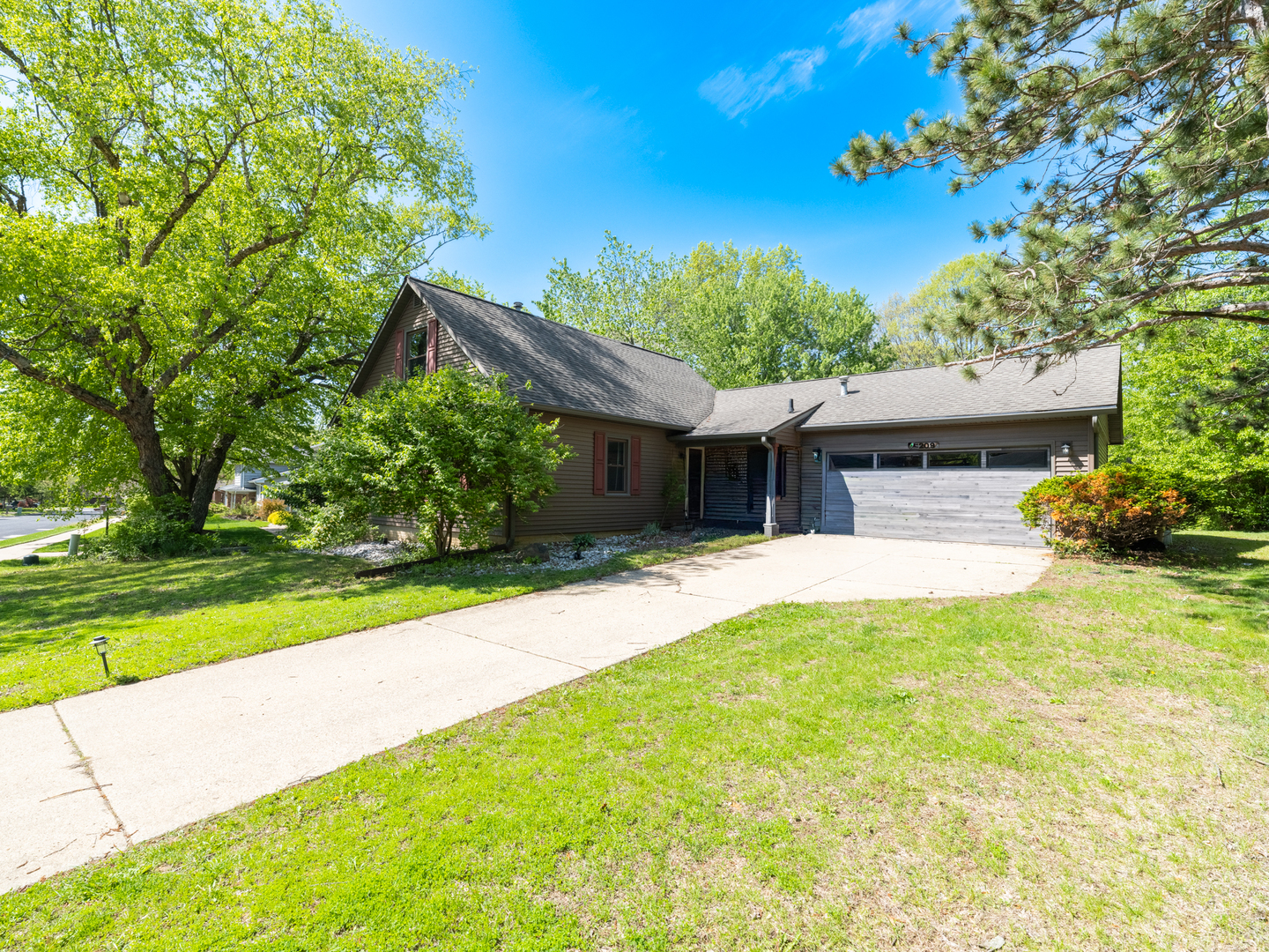 3209 W Westport Road, Peoria, IL