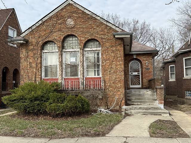 8104 S Euclid Avenue, Chicago, IL