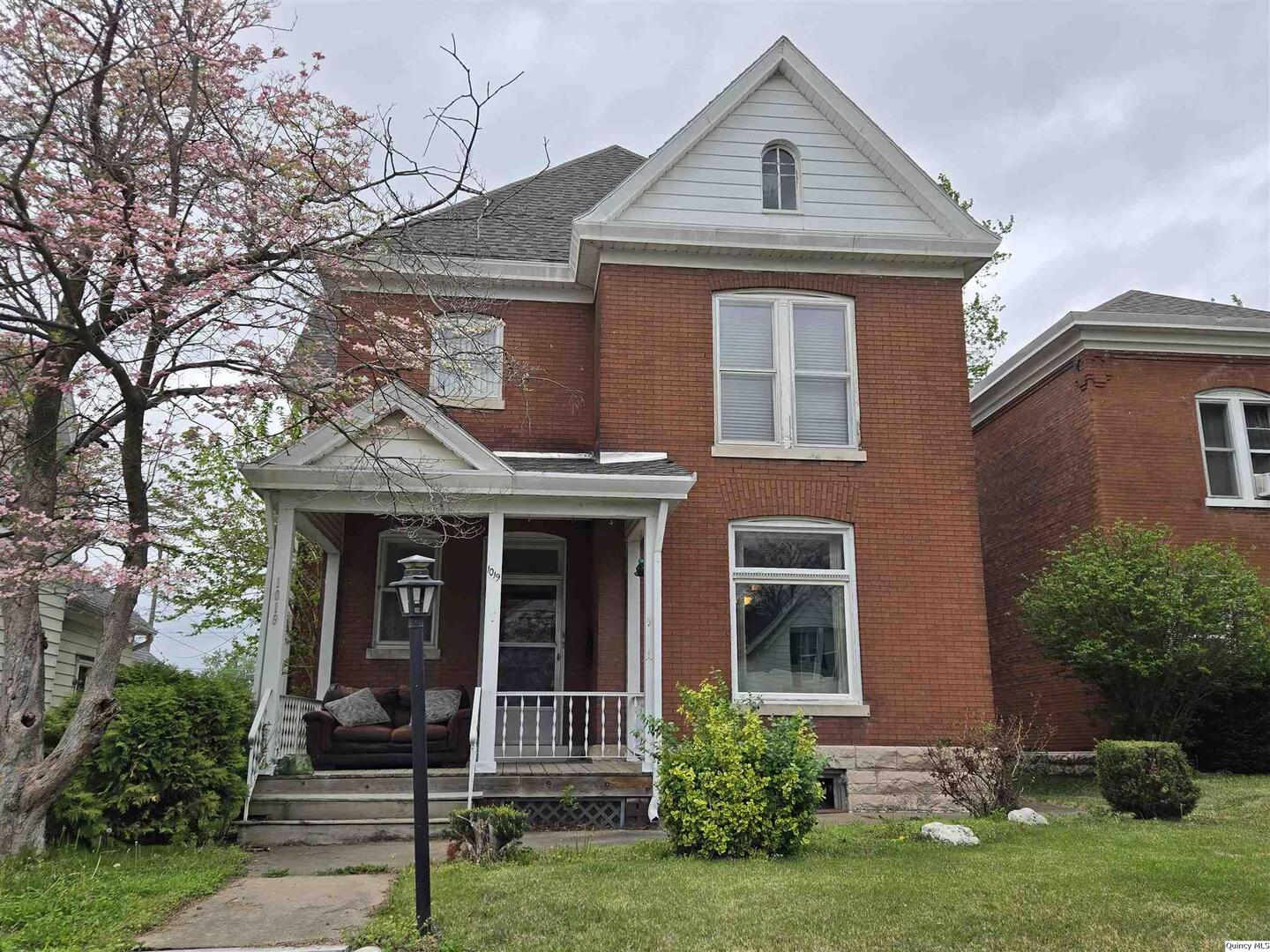 1019 Madison St., Quincy, IL