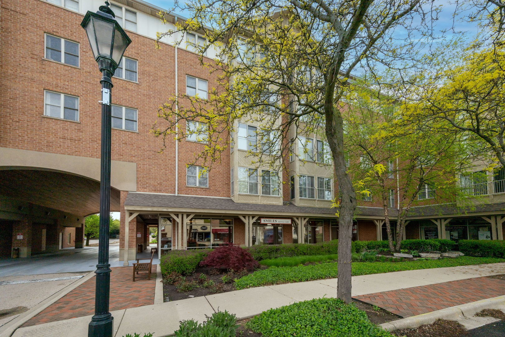 100 N Bokelman Street #330, Roselle, IL