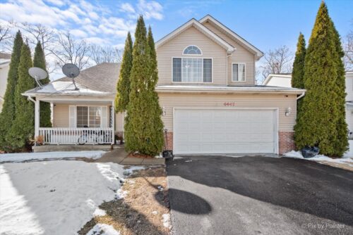 4447 W Lawn Avenue, Waukegan, IL