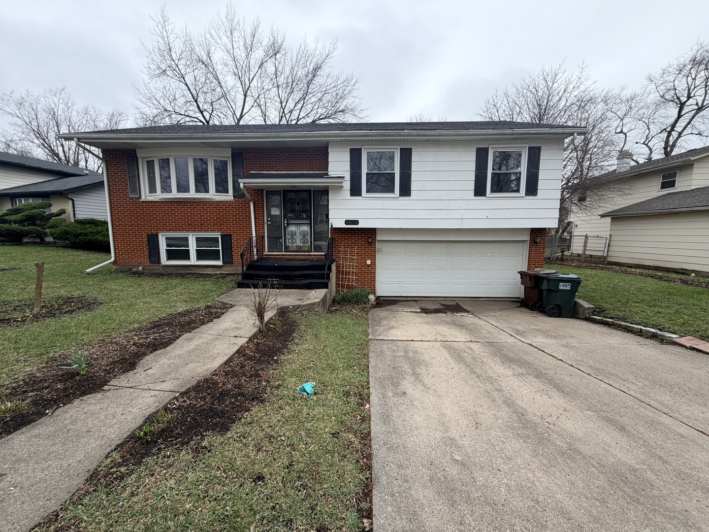 4656 176th Place, Country Club Hills, IL