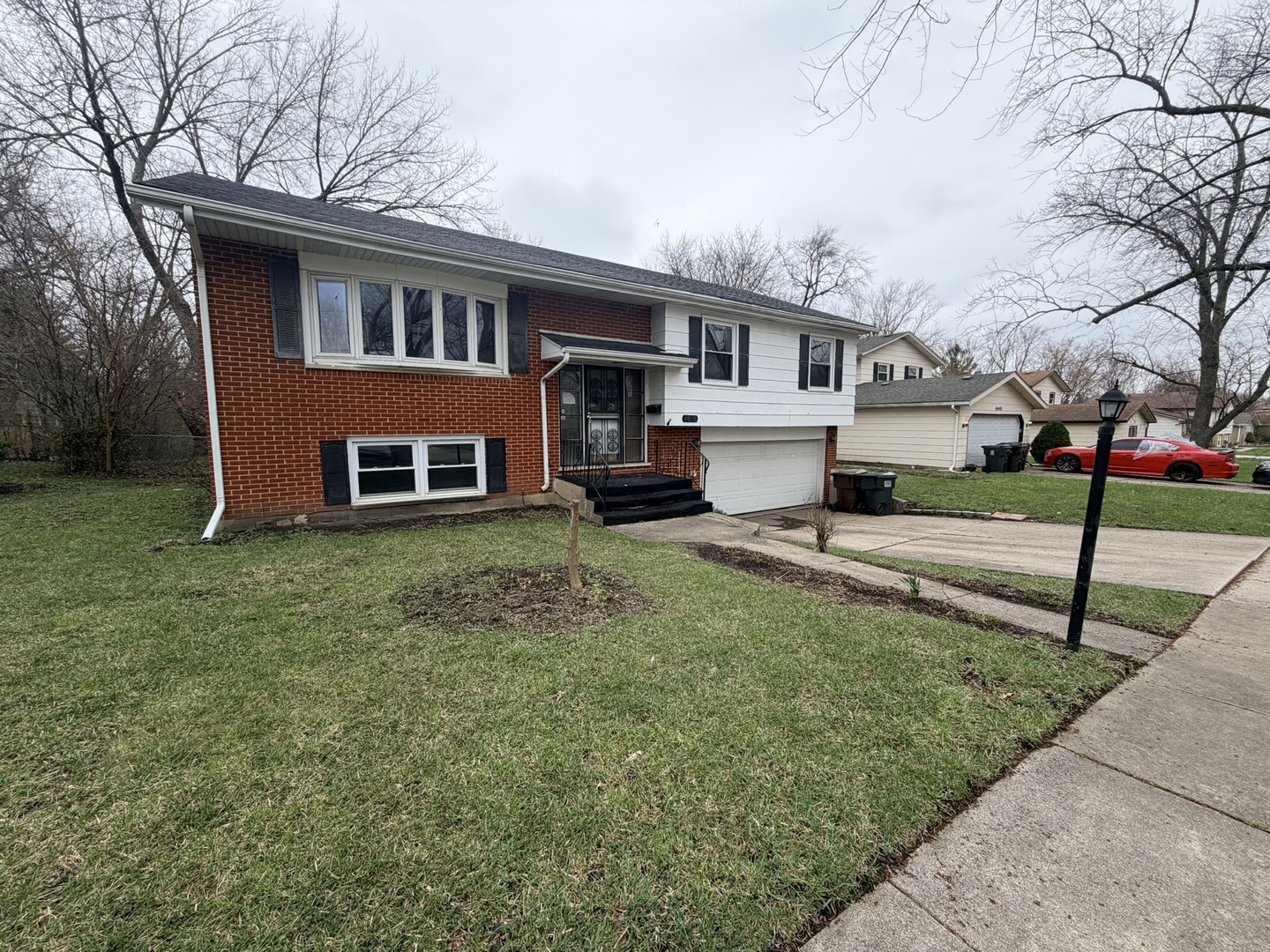 4656 176th Place, Country Club Hills, IL