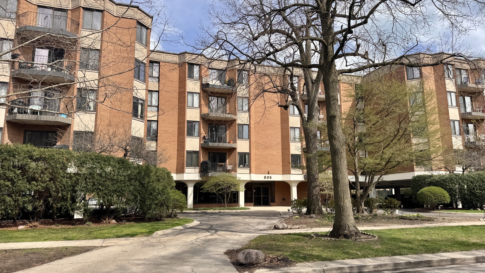 835 Judson Avenue #101, Evanston, IL