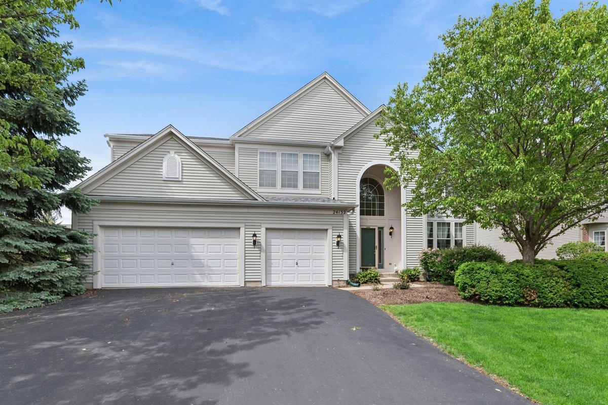 24132 Norfolk Lane, Plainfield, IL