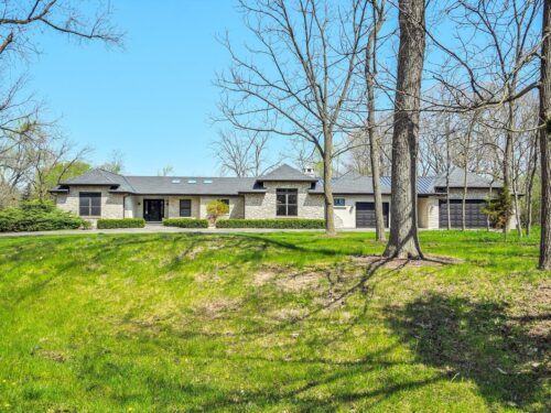 2038 CAMPHILL Circle, Inverness, IL
