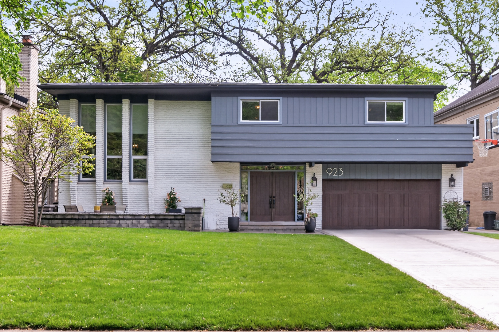 923 Park Avenue, River Forest, IL