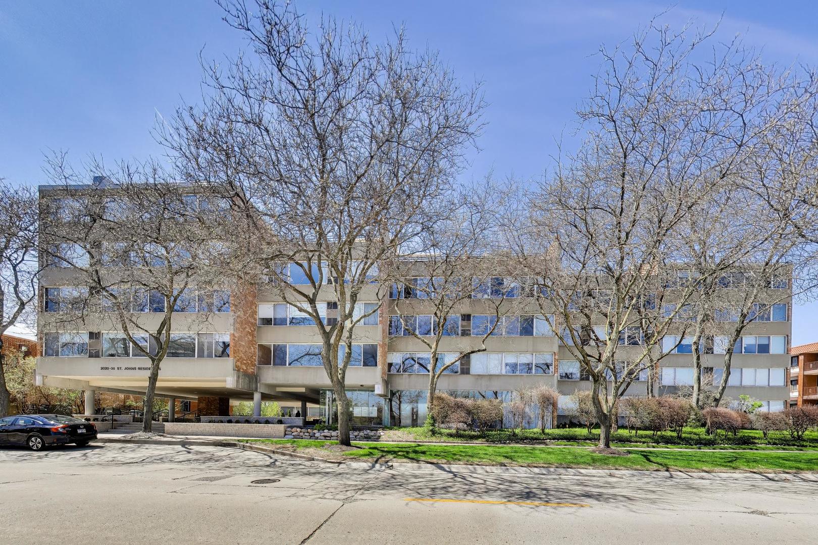 2024 Saint Johns Avenue #301, Highland Park, IL