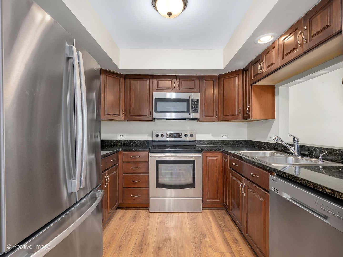 43 Foxcroft Road #135, Naperville, IL