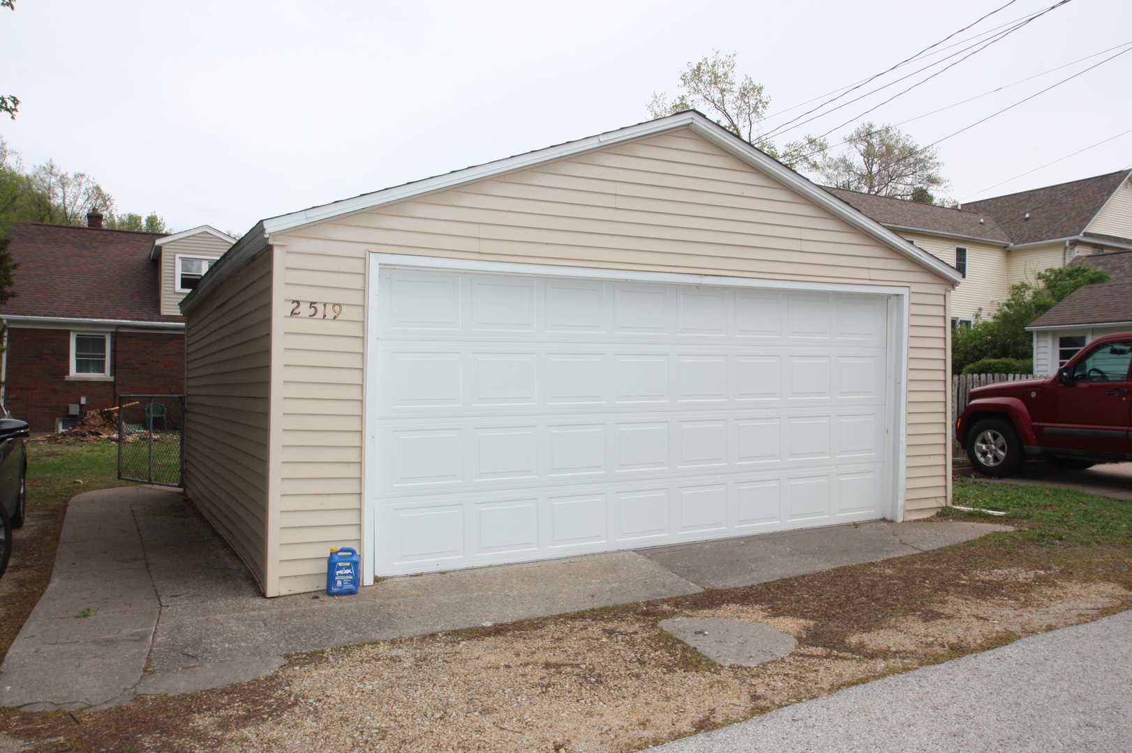 2519 E Locust Street, Davenport, IA