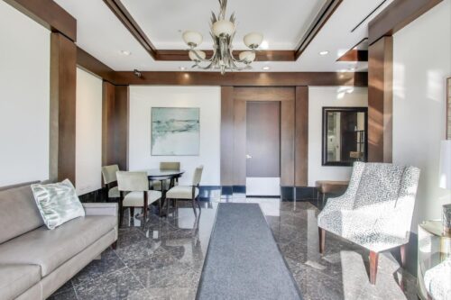 10 E Burlington Street #2J, Riverside, IL