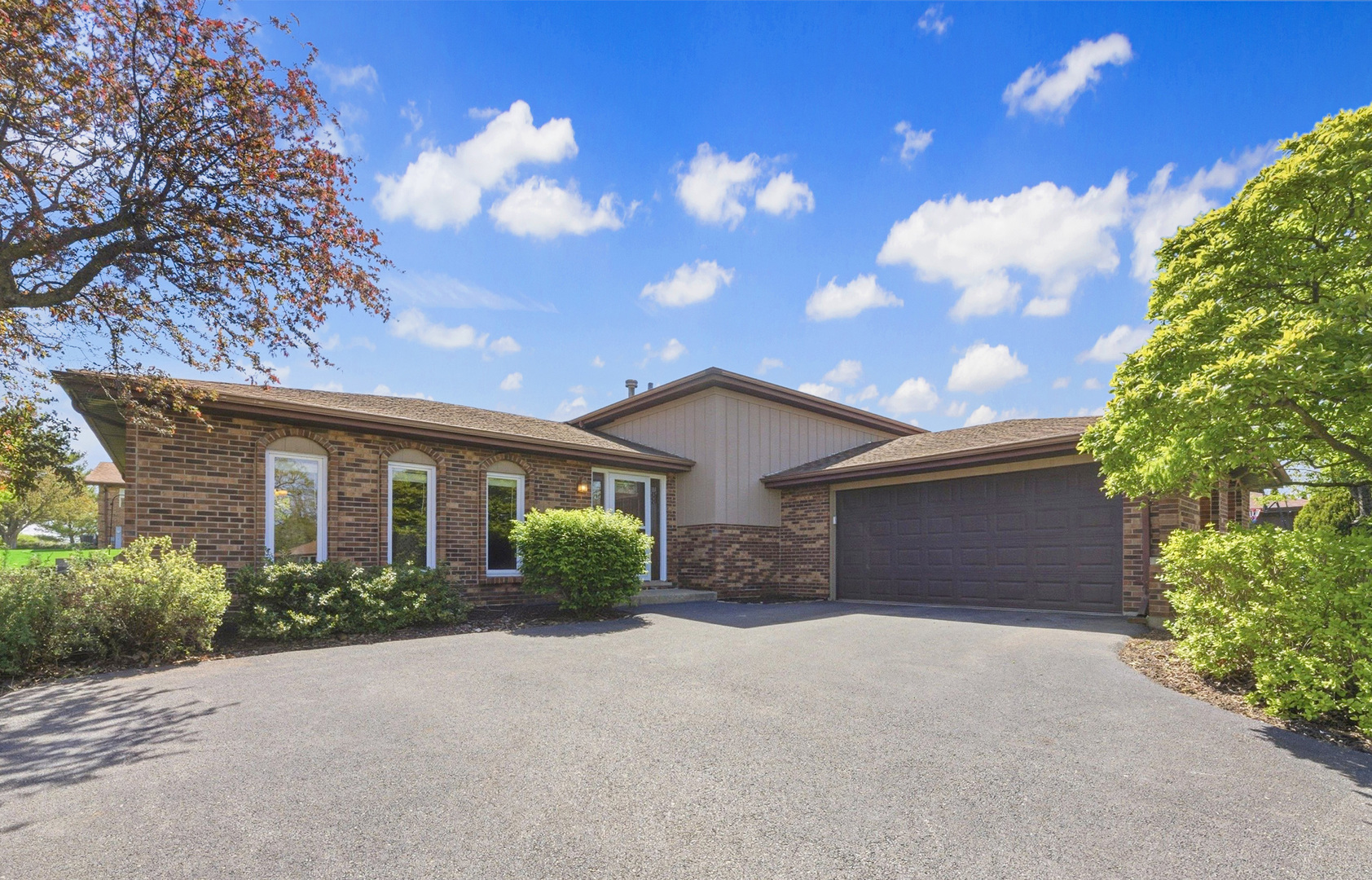 3517 Jacqueline Drive, Crete, IL