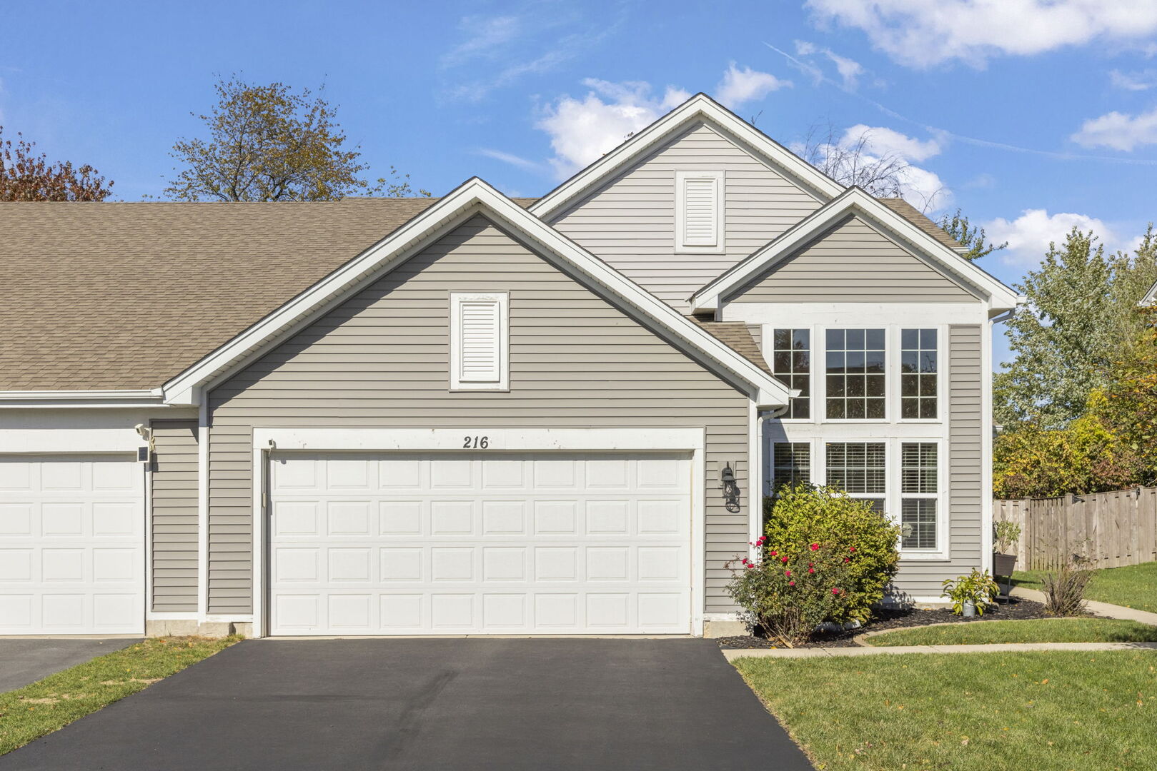 216 Maryland Lane, Pingree Grove, IL