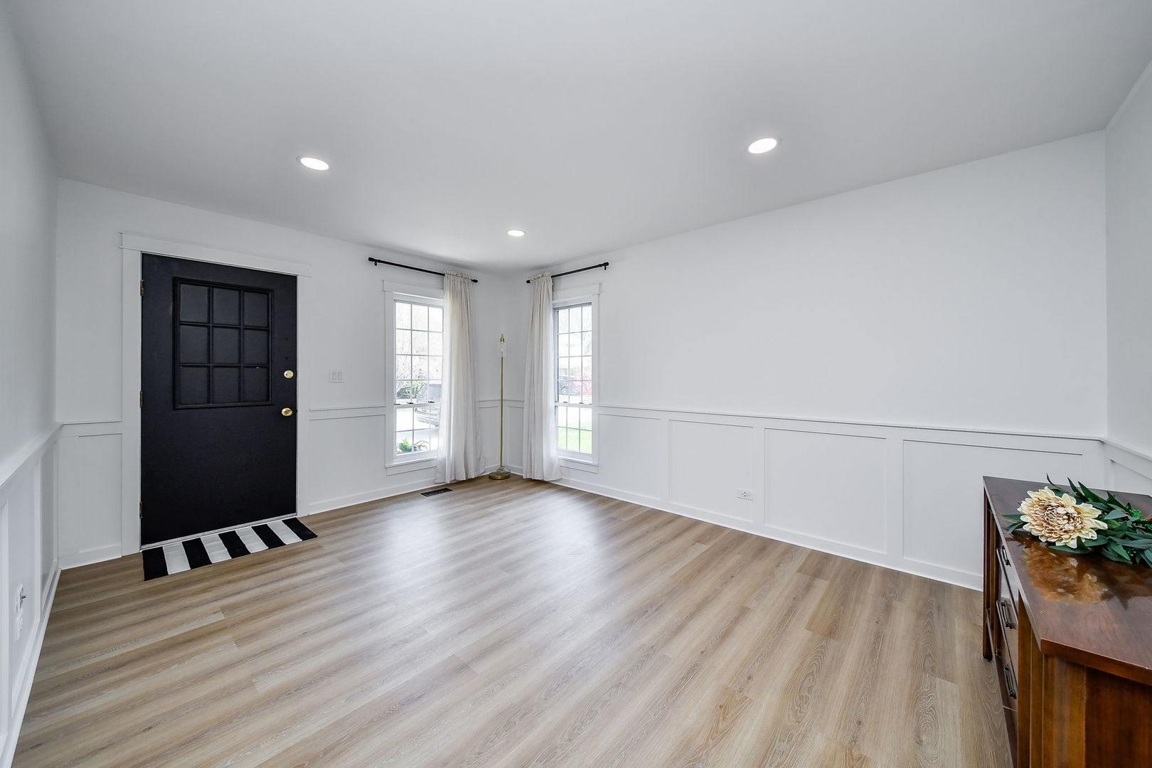 29W475 Candlewood Lane, Warrenville, IL