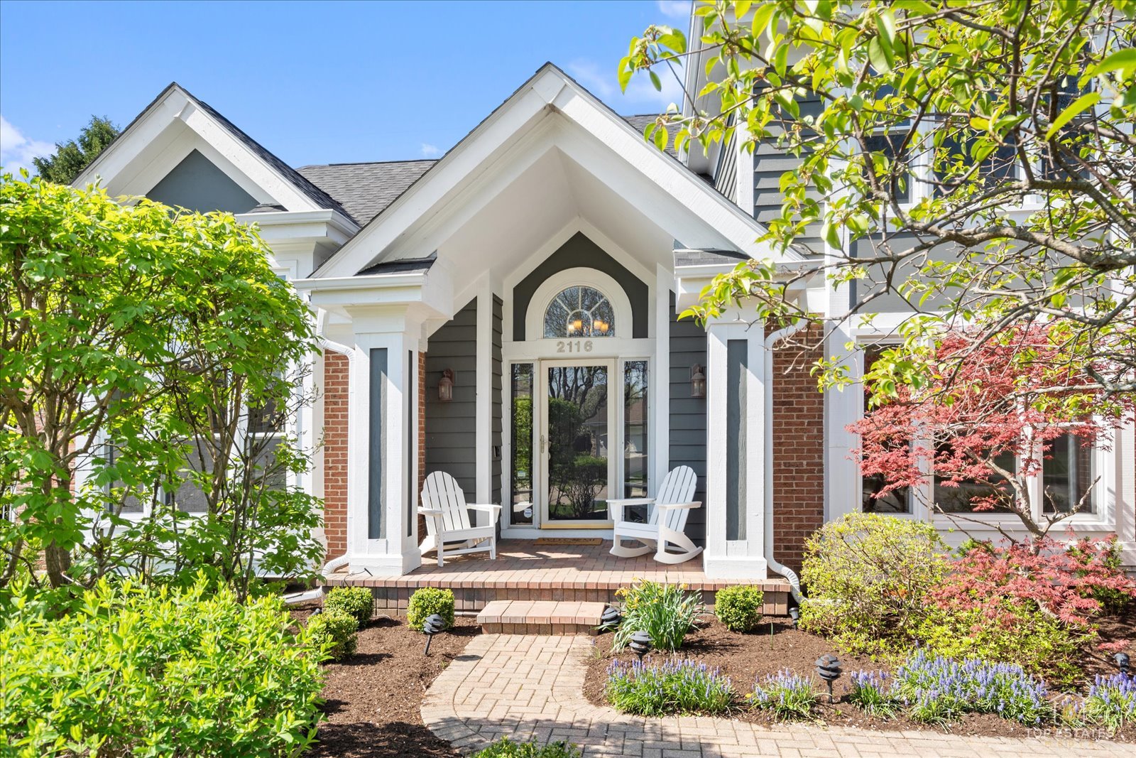 2116 Birchwood Lane, Buffalo Grove, IL