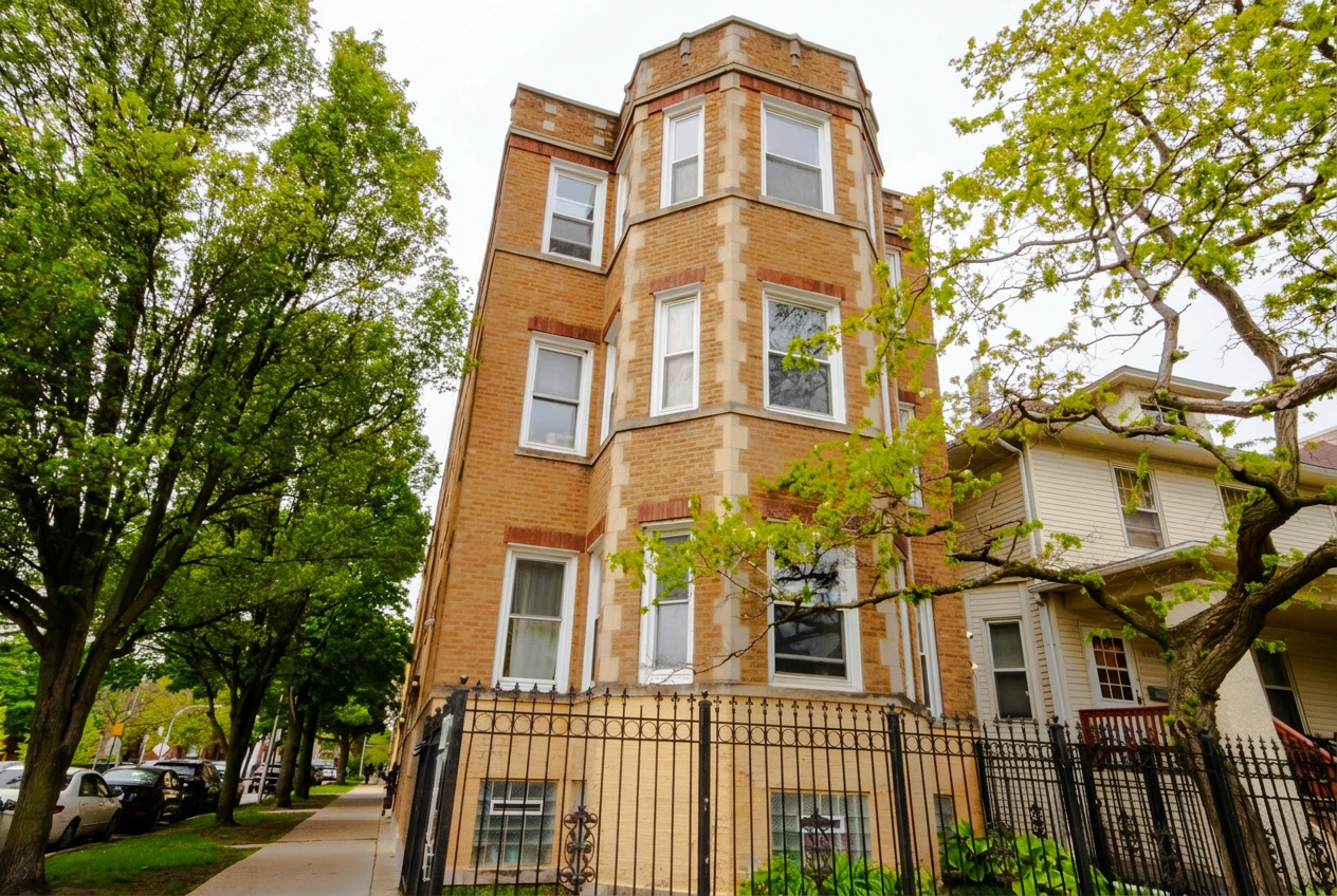 3434 W Leland Avenue #3E, Chicago, IL