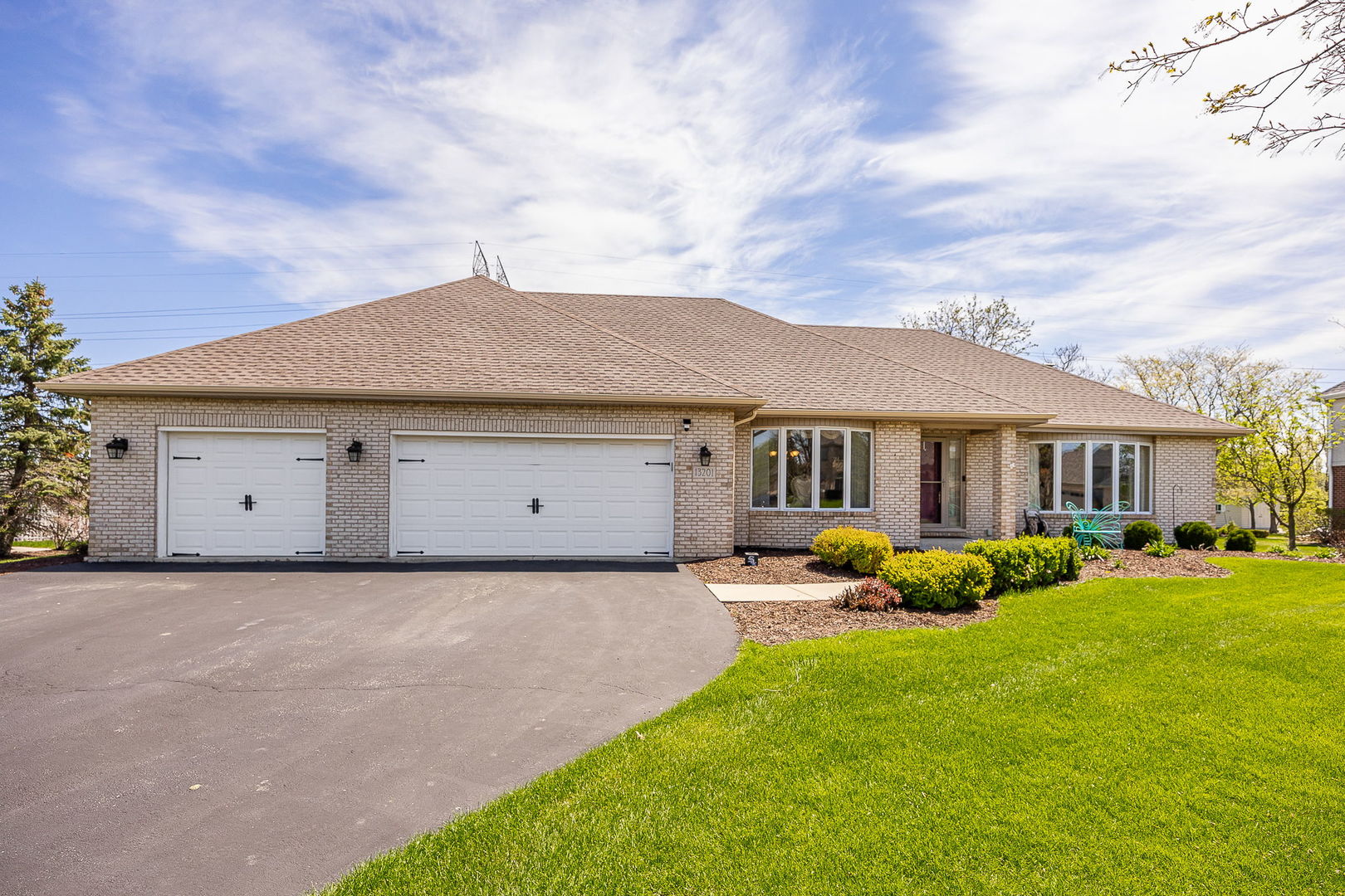 13201 Meadow Hill Lane, Lemont, IL