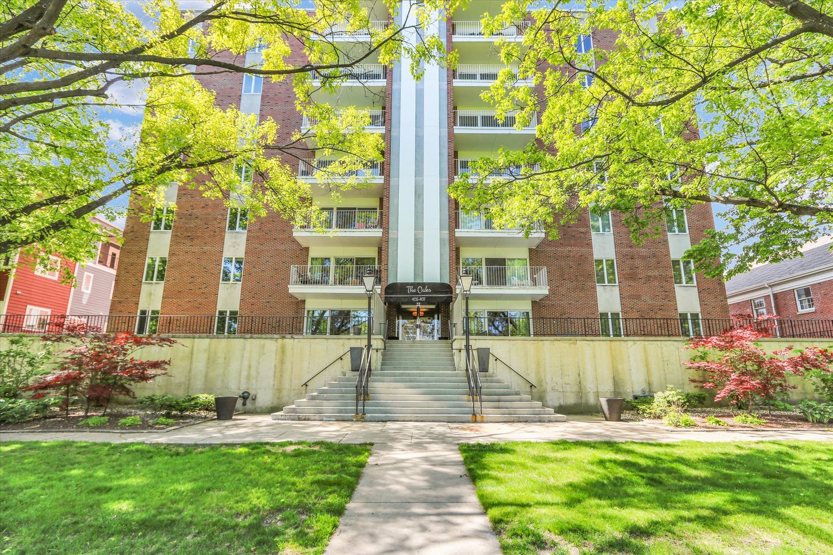 405 W University Avenue #503, Champaign, IL