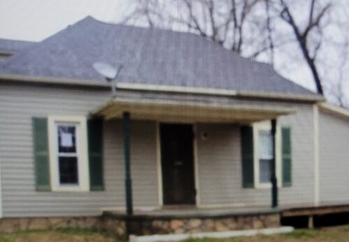 30 Grimes Road, Harrisburg, IL