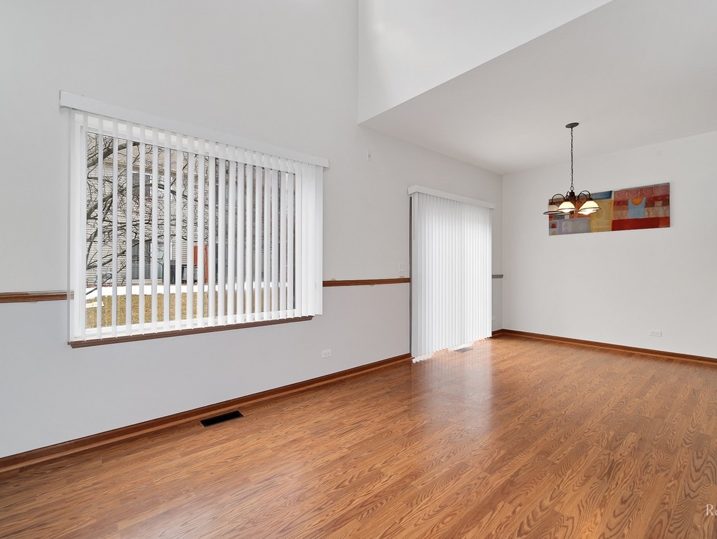 325 N Patriot Drive, Hainesville, IL