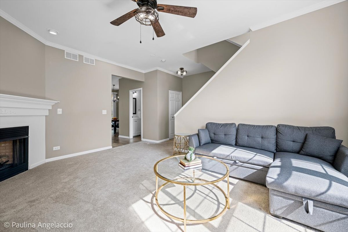 629 Pheasant Trail, St. Charles, IL