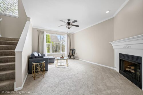 629 Pheasant Trail, St. Charles, IL