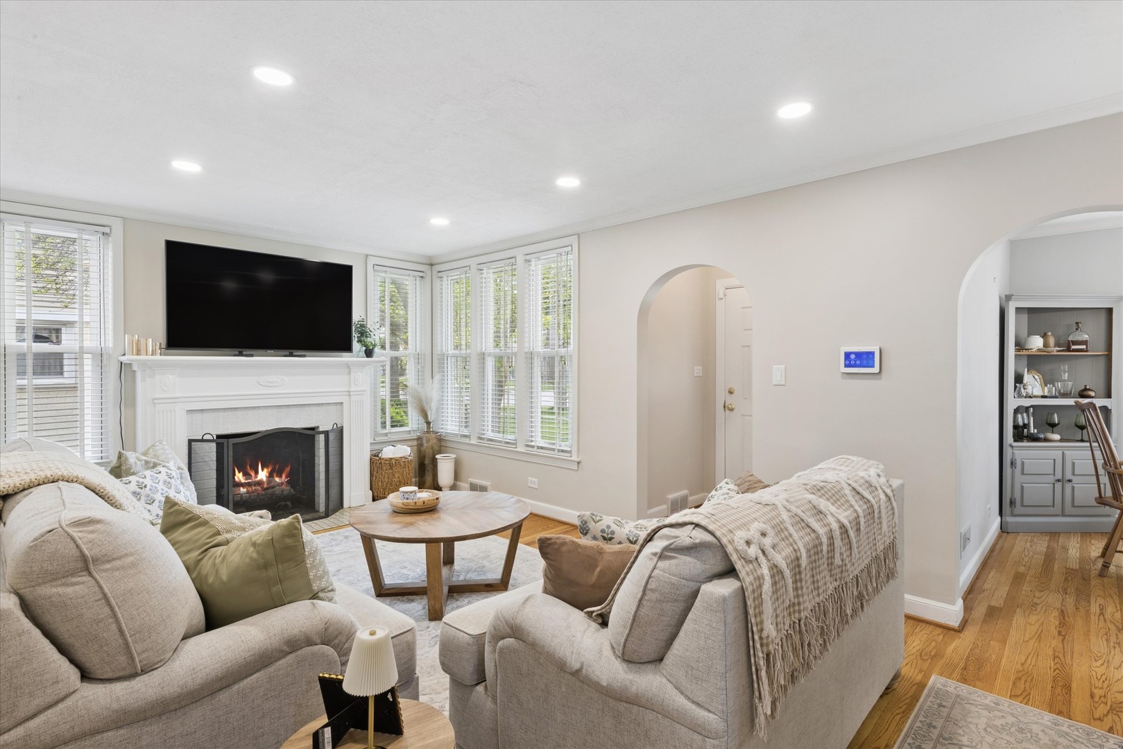 923 S Fairfield Avenue, Elmhurst, IL