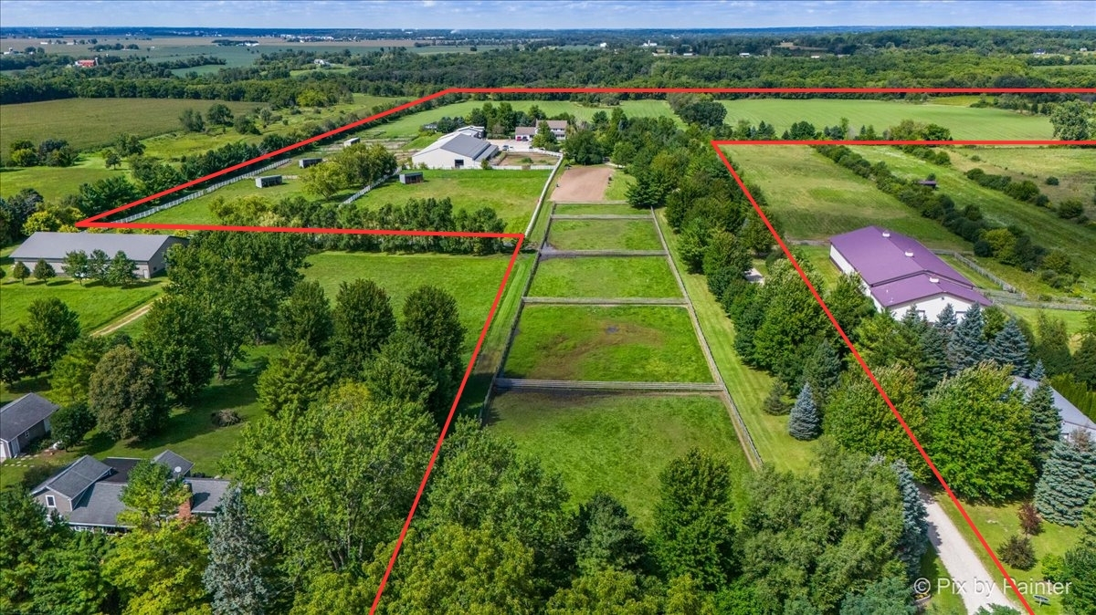 19602 Hebron Road, Harvard, IL