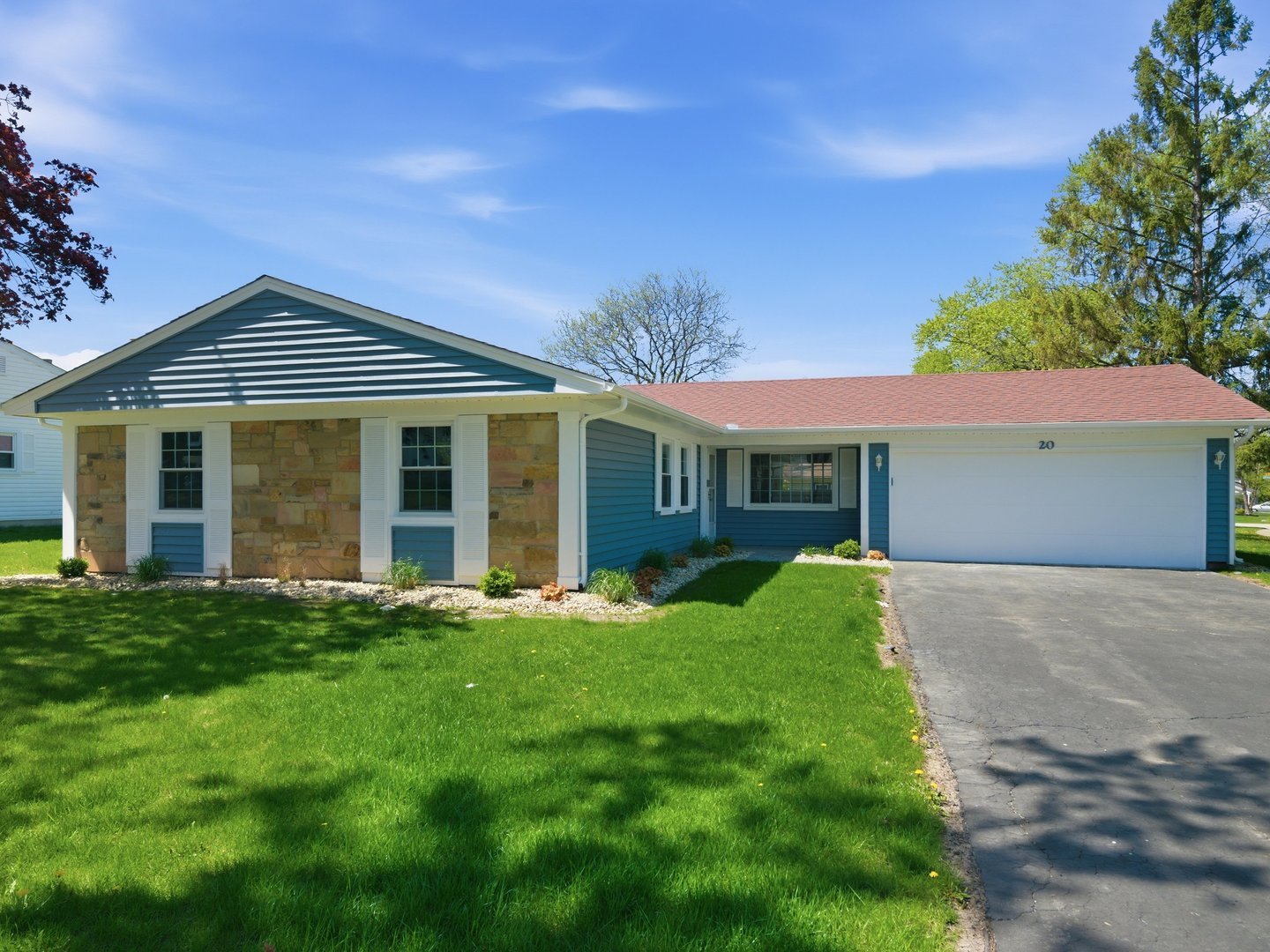 20 Emerson Drive, Schaumburg, IL