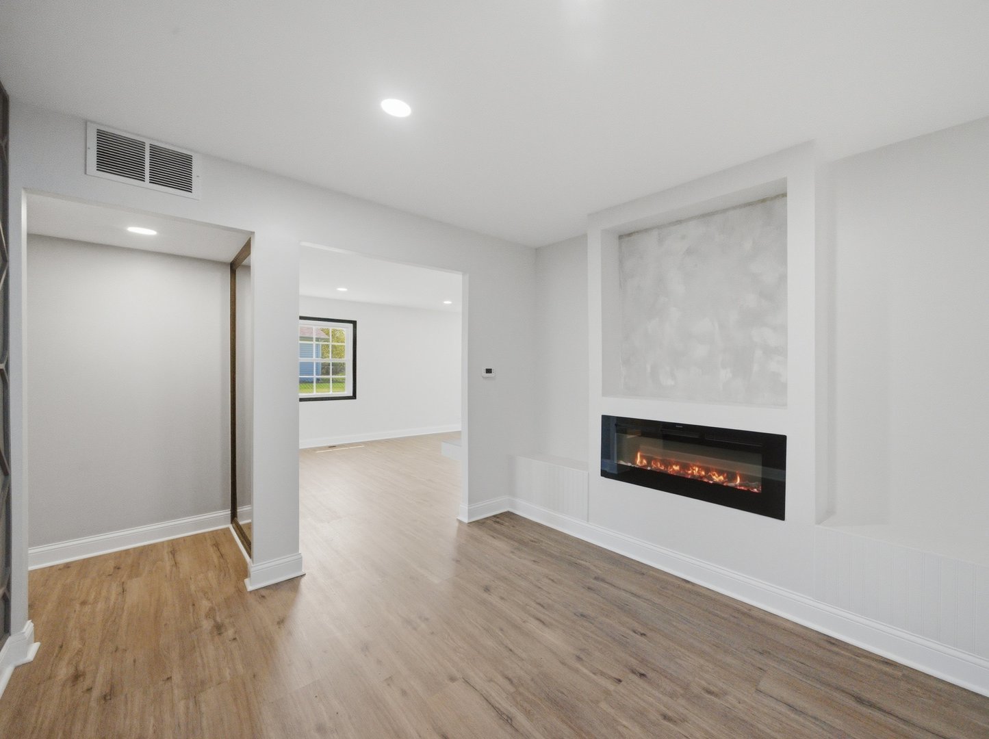 20 Emerson Drive, Schaumburg, IL