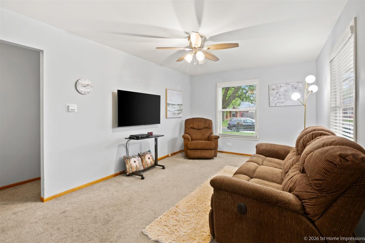 16738 Hilltop Avenue, Orland Hills, IL