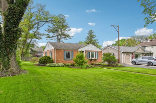 836 Lyford Lane, Wheaton, IL