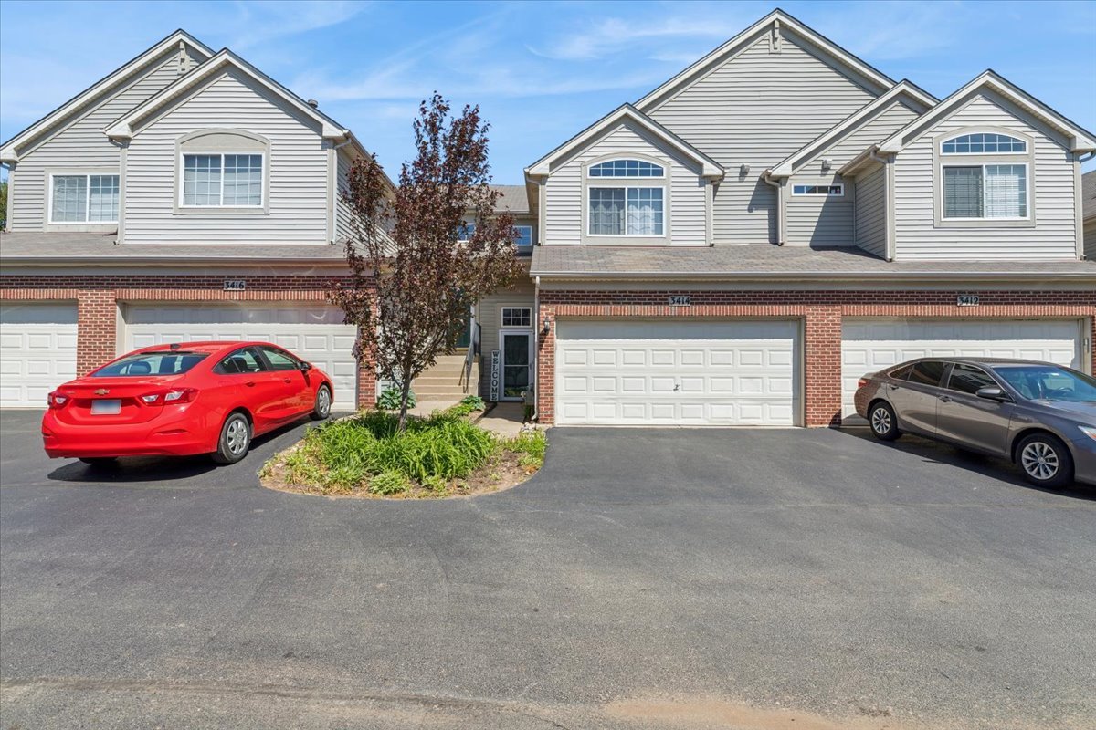 3414 Blue Ridge Drive, Carpentersville, IL