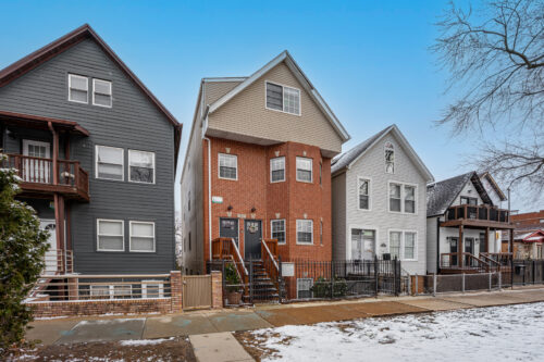 3115 N Oakley Avenue, Chicago, IL