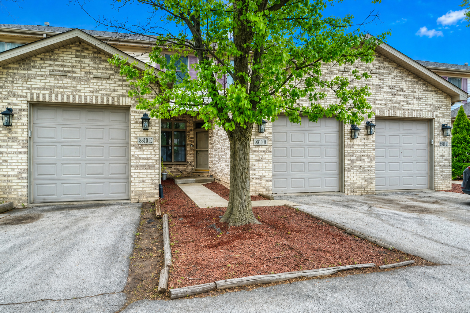 8810 W 84TH Place #D, Justice, IL