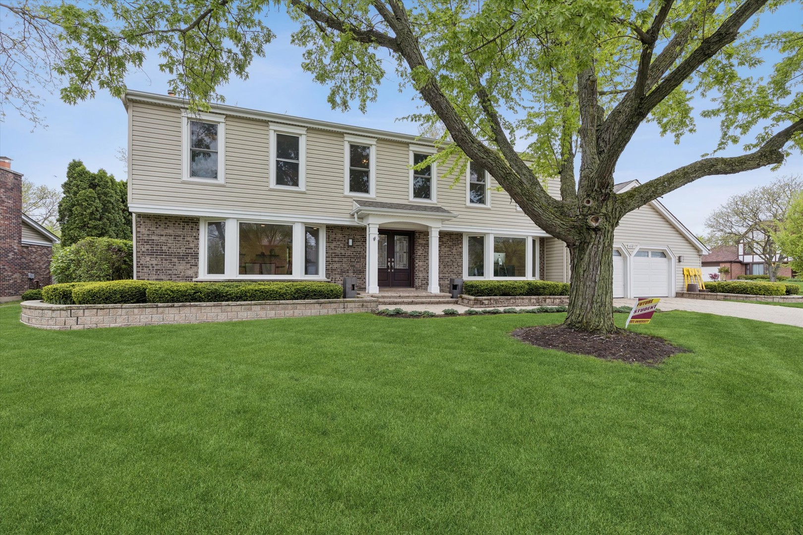 4115 Bristol Court, Northbrook, IL