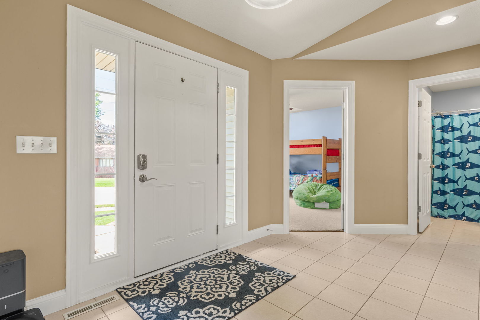 14 Hidden Valley Circle, Davenport, IA