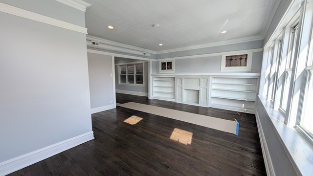 5028 W Lawrence Avenue, Chicago, IL